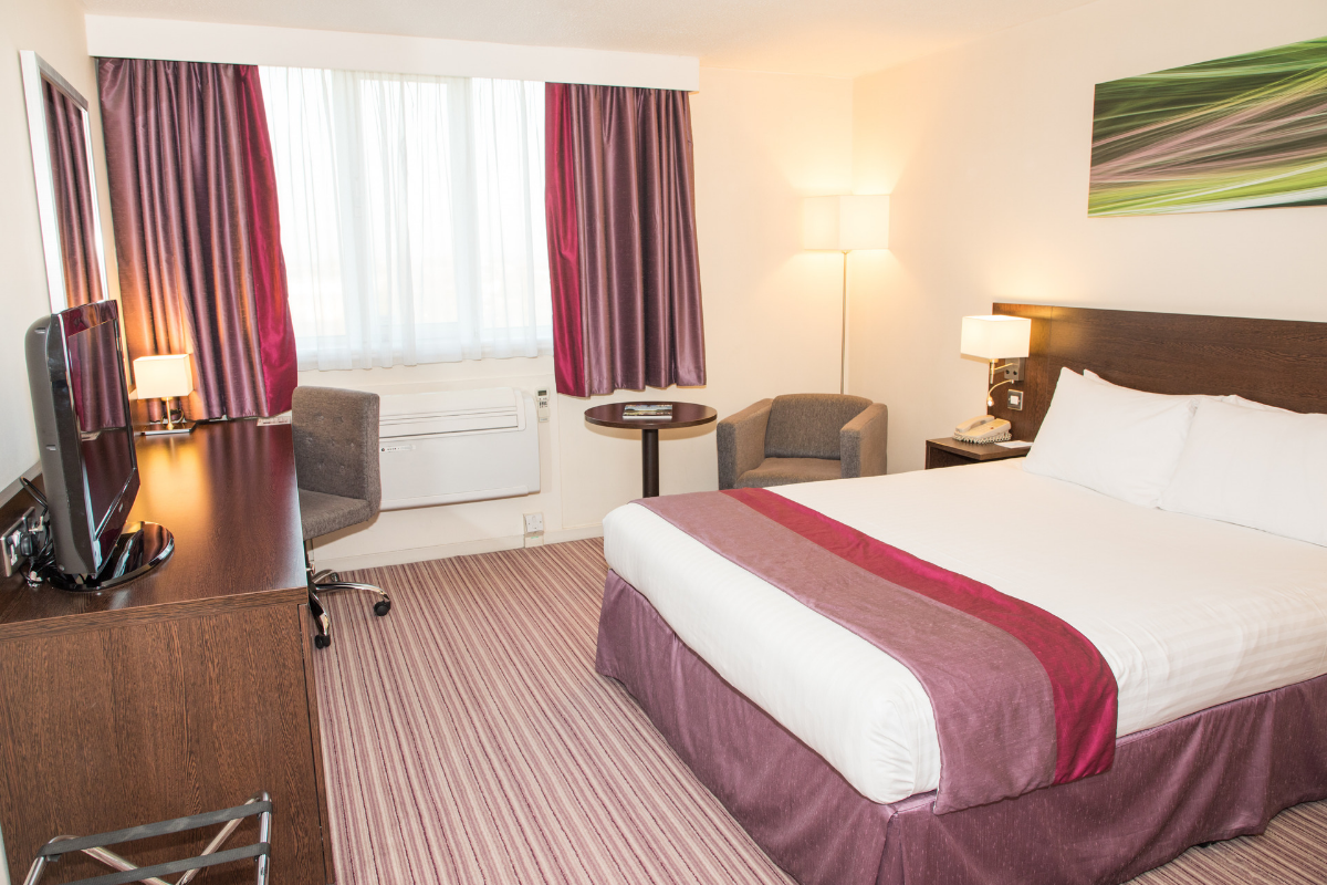 Premium rooms slough windsor.